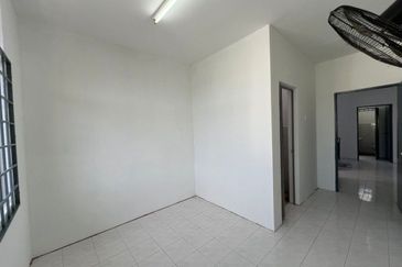Summer Park Townhouse (Pangsapuri Alam Jaya), Bandar Baru Seri Alam