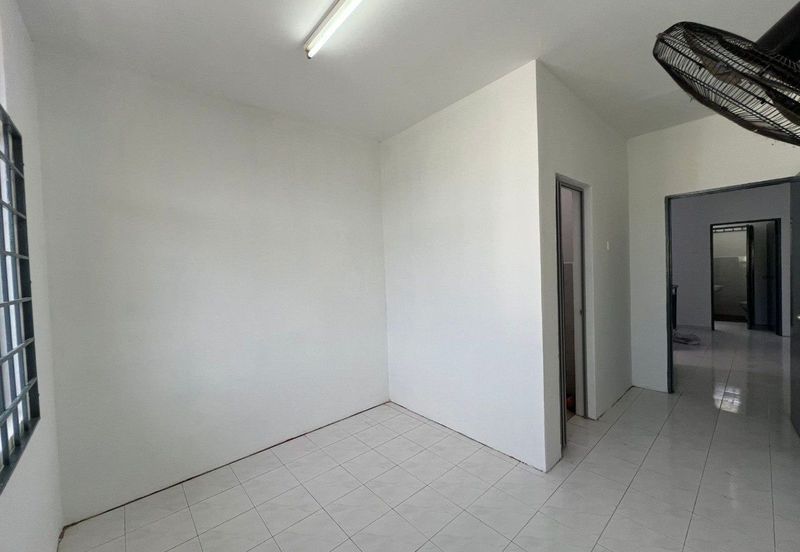 Summer Park Townhouse (Pangsapuri Alam Jaya), Bandar Baru Seri Alam