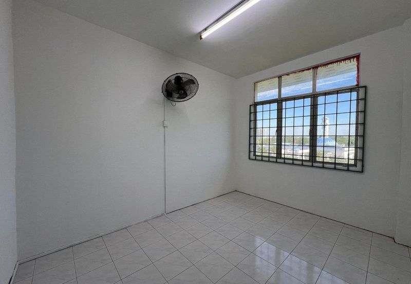 Summer Park Townhouse (Pangsapuri Alam Jaya), Bandar Baru Seri Alam