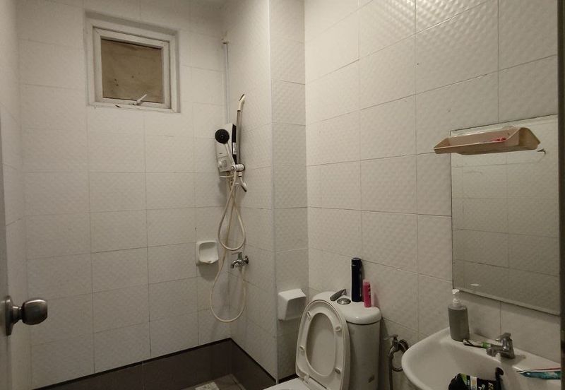 Seasons Luxury Apartments @ Amara Larkin