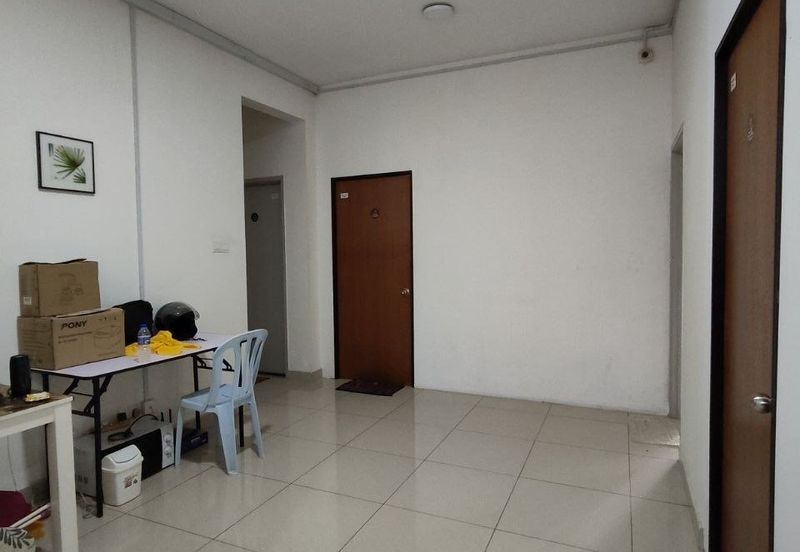 Seasons Luxury Apartments @ Amara Larkin