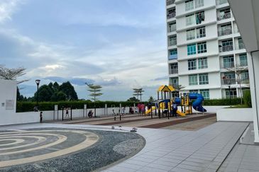 Twin Danga Residence