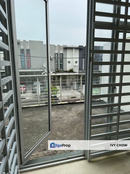 Bandar Layangkasa Double Storey For Sale , Johor, Pasir Gudang