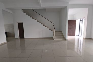 Austin Residence @Taman Mount Austin