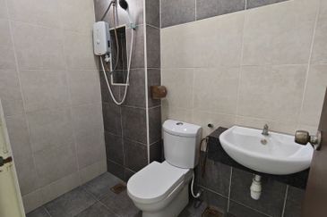 Austin Residence @Taman Mount Austin