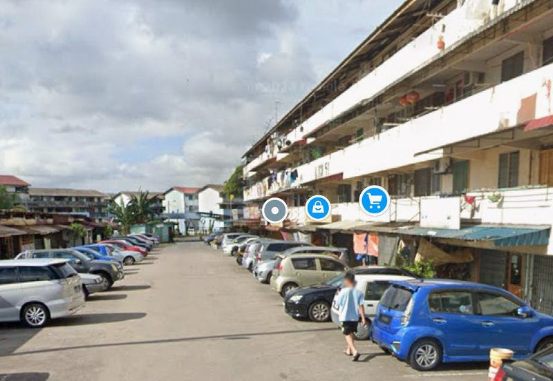 Tun Aminah Flat Ground Floor Shop for rent 