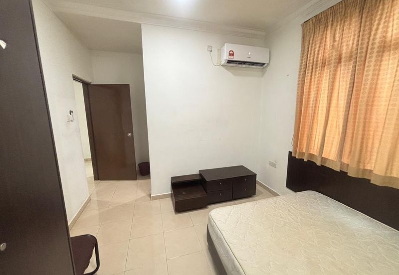 Sri Samudera Seaview Residence Suites