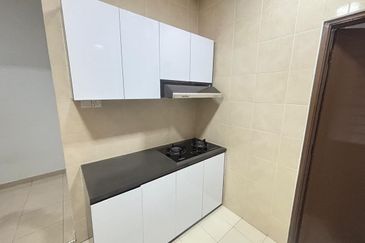 Sri Samudera Seaview Residence Suites