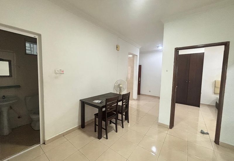 Sri Samudera Seaview Residence Suites