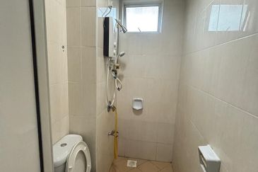 Sri Samudera Seaview Residence Suites