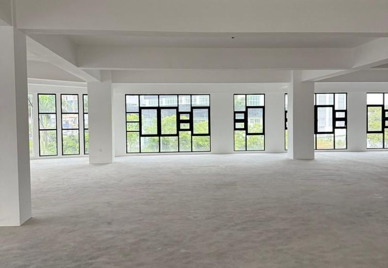 bukit Indah Commercial Office for rent 