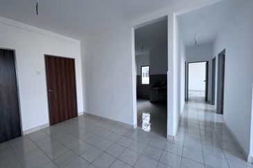 PR1MA @ LARKIN INDAH