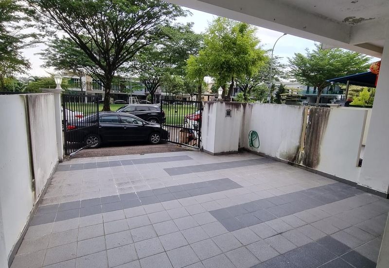 Austin Residence @Taman Mount Austin
