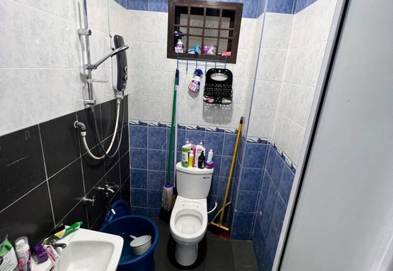 Terrace House Taman Pontian Utama 