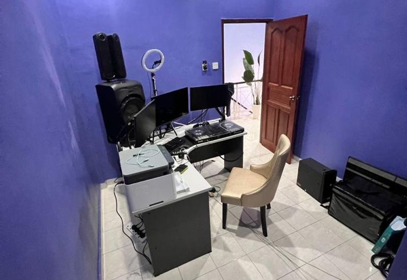 Terrace House Taman Pontian Utama 