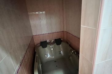 Terrace House Taman Pontian Utama 