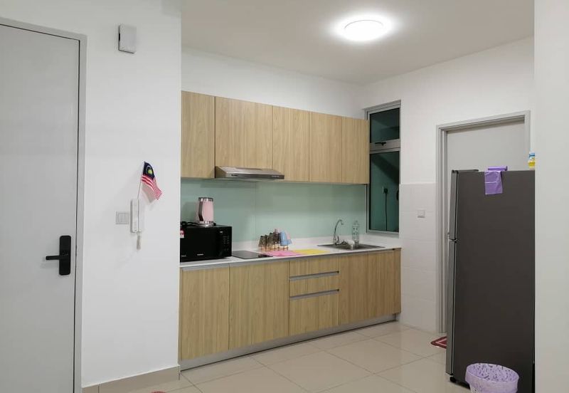 Meridin Bayvue Apartment