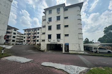 Skudai Villa