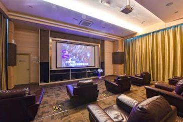 The M @ Medini Macrolink