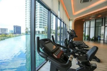 The M @ Medini Macrolink