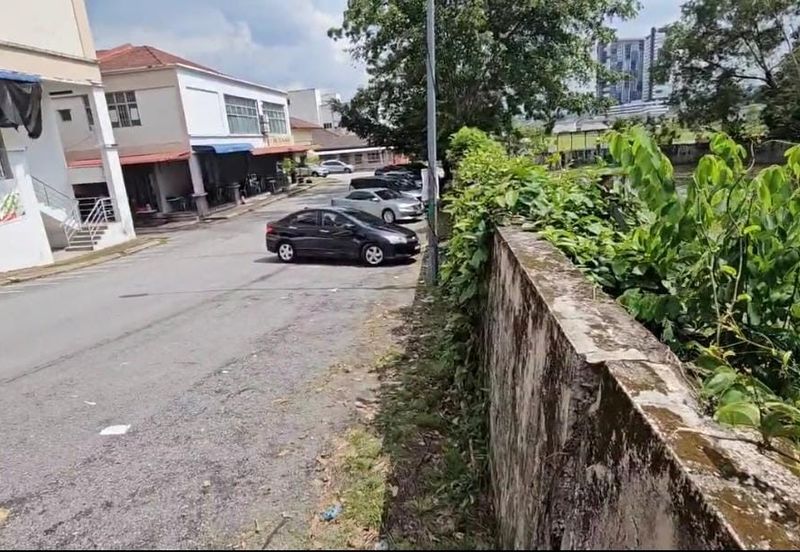 LAND FOR RENT – Desa Cahaya, Cheras  Strategic Location Near SJK (C) Connaught 2