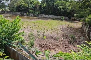 LAND FOR RENT – Desa Cahaya, Cheras  Strategic Location Near SJK (C) Connaught 2