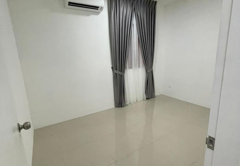 Vista Sentul Residence