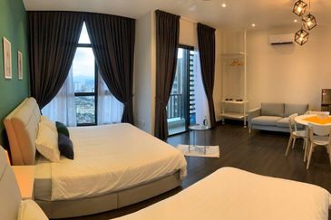 28 Boulevard (28 BLVD)