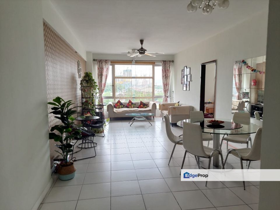 Big Unit Fully Furnished 1000sf - 2 Room, Kuala Lumpur, Sentul