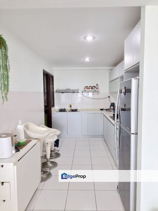 Big Unit Fully Furnished 1000sf - 2 Room, Kuala Lumpur, Sentul