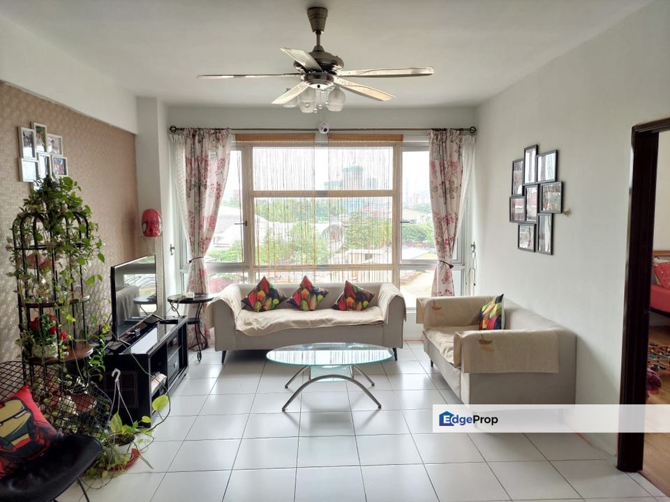 Big Unit Fully Furnished 1000sf - 2 Room, Kuala Lumpur, Sentul