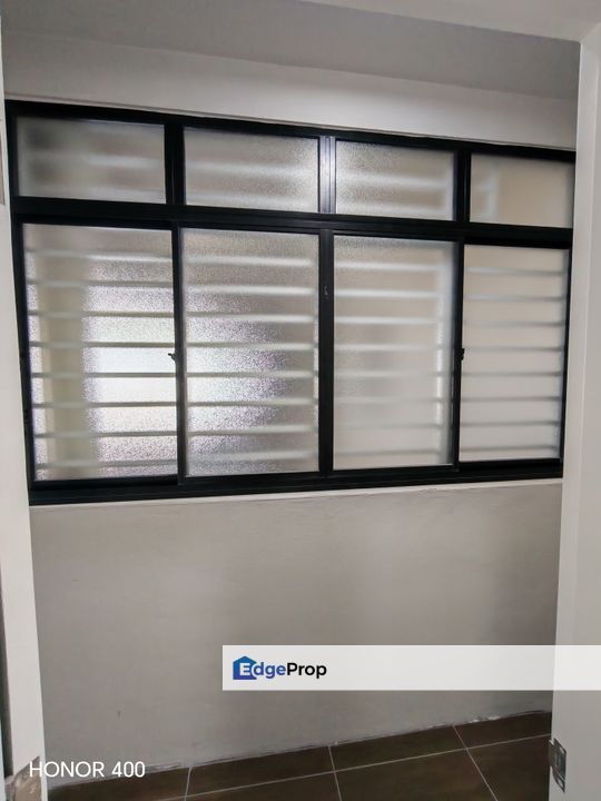 Brand New - 3 Room Partly Furnished, Kuala Lumpur, Sentul