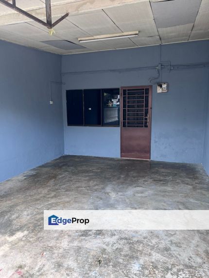 Bandar Baru Kota Puteri Masai Fully Renovated 15 Mins JB CIQ VIA EDL, Johor, Masai