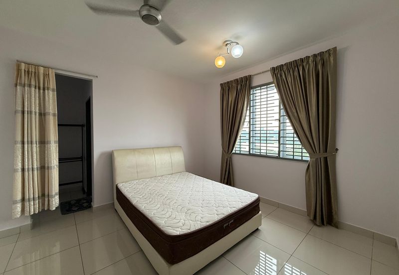 Aurora Residence @ Lake Side City