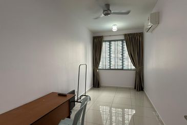 Aurora Residence @ Lake Side City