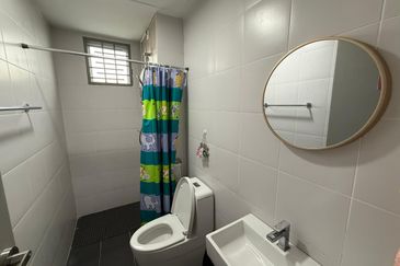 Aurora Residence @ Lake Side City