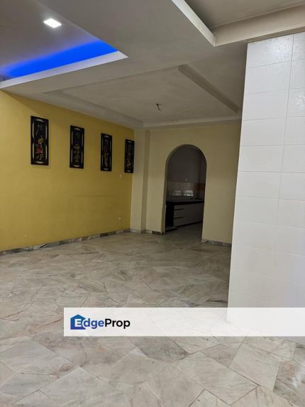 Double storey intermediate house for rent @ Taman Sentosa Ria2, Selangor, Klang