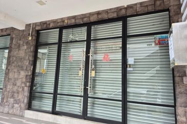 Ground Floor Shoplots @ Persiaran Tengku Ampuan Rahima