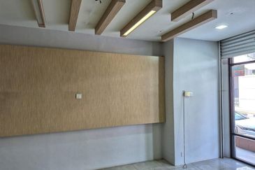 Ground Floor Shoplots @ Persiaran Tengku Ampuan Rahima