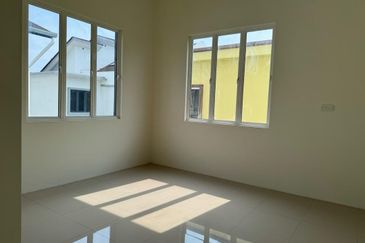 Brand New bangalow @ Jalan Telok Bunut, Banting for sale