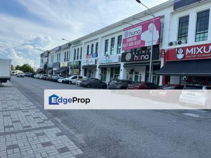 Intermediate Shop Lot @ Whitten Eco Majestic for rent!, Selangor, Semenyih