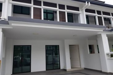 Cradleton @ Eco Majestic