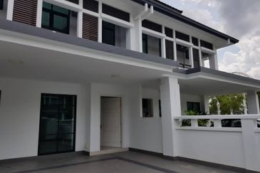 Cradleton @ Eco Majestic