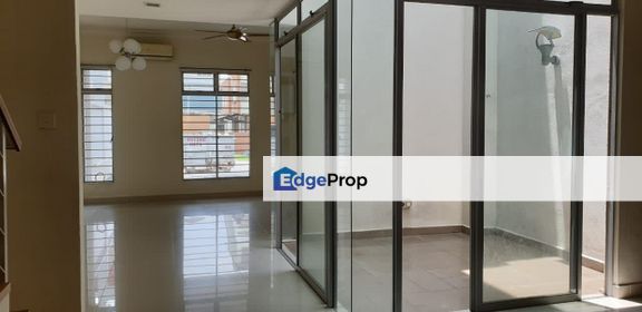 JIA Residences Double Storey , !!Nice Renovated!! , Selangor, Seri Kembangan