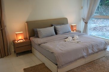 IOI Beverly Row @ IOI Resort City