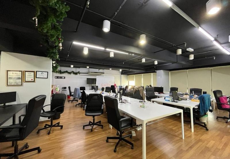 The Northpoint @ Mid Valley City Office