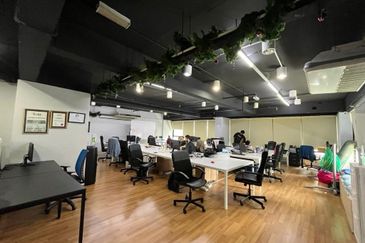 The Northpoint @ Mid Valley City Office