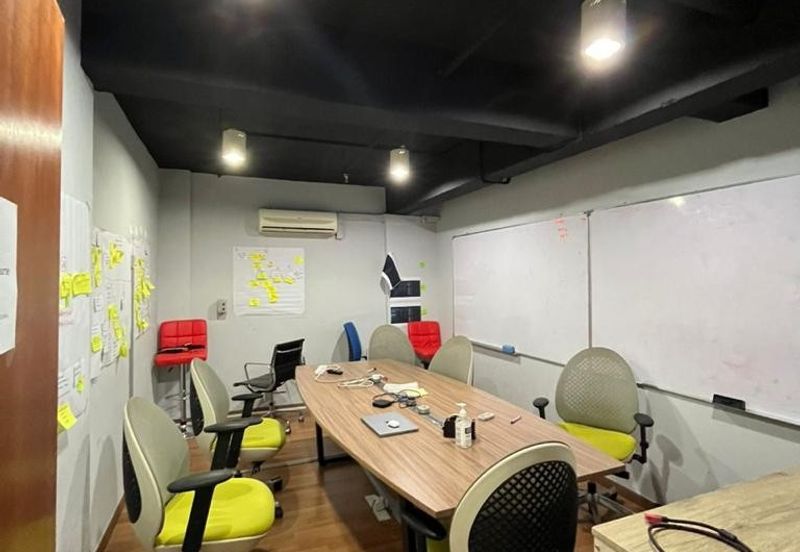 The Northpoint @ Mid Valley City Office