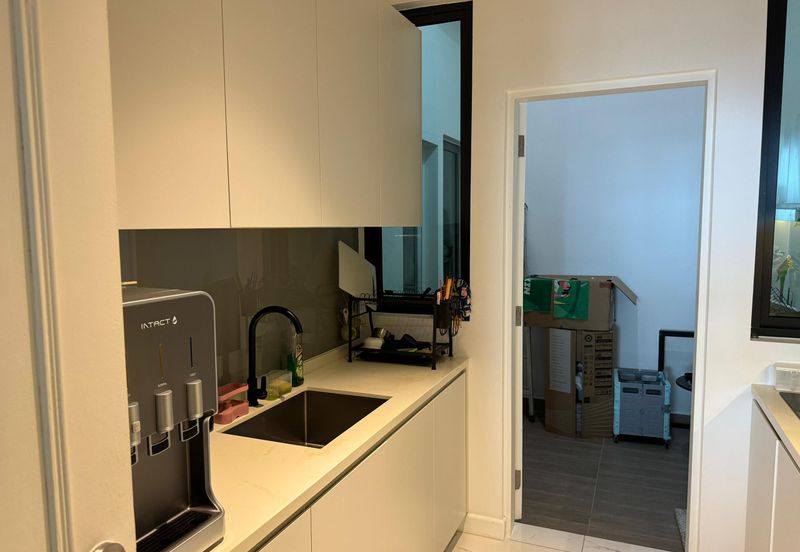 Cubic Botanical (Residensi Rimba)