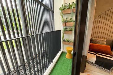 Emerald 9 Condominium